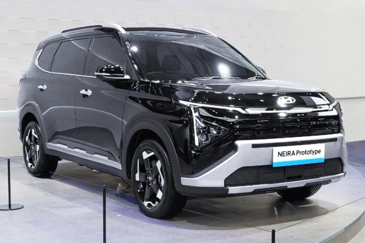 Hyundai Neira and Kia Carens Clavis EV: Unveiling Twin Electric MPVs for Nepal