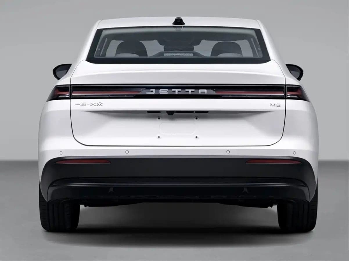 Jetta M6