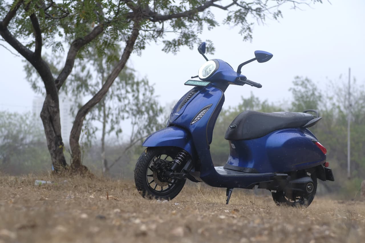 Bajaj Chetak 3501